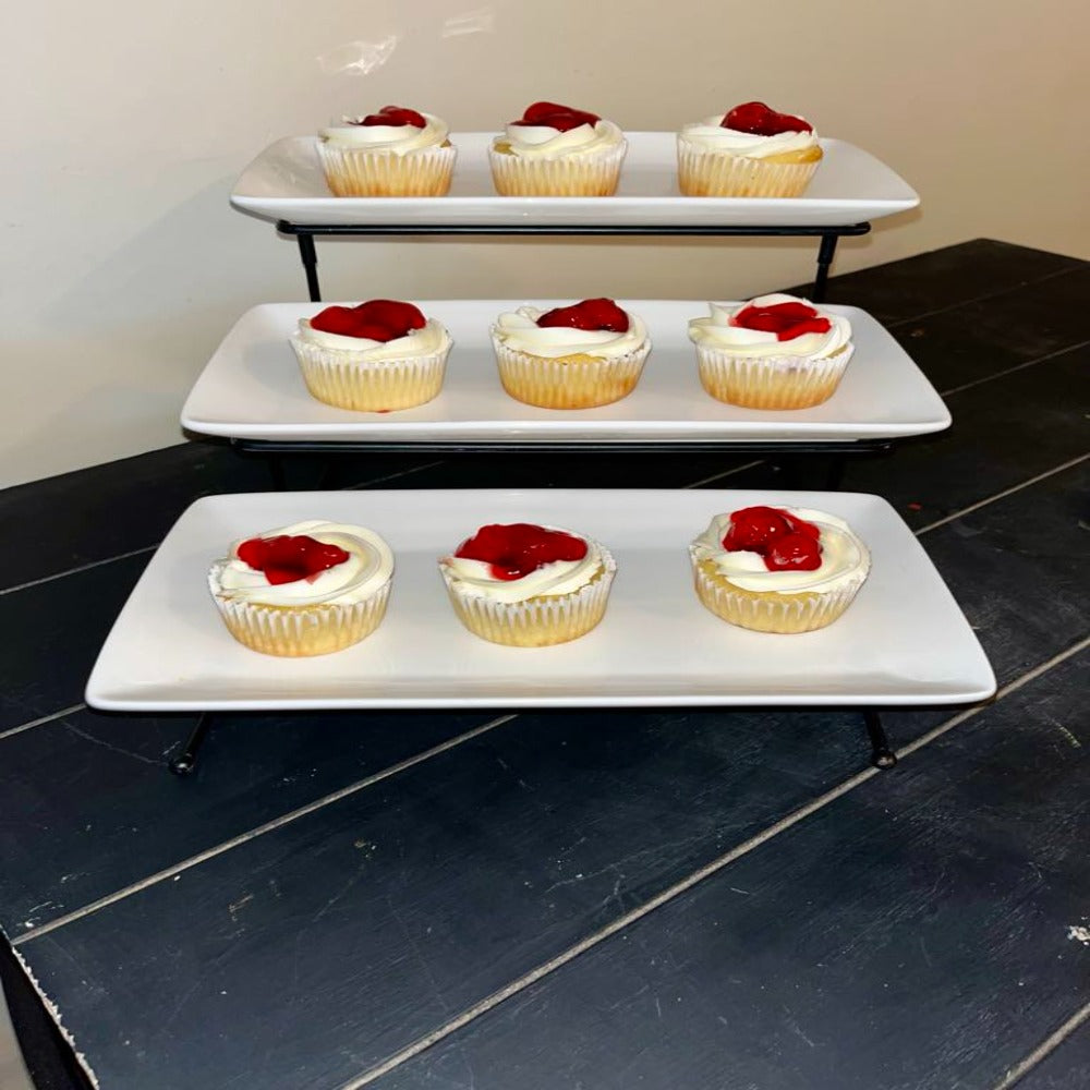 WHITE 3 TIER TREAT STAND