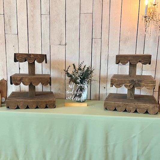 WOODEN CUPCAKE STANDS